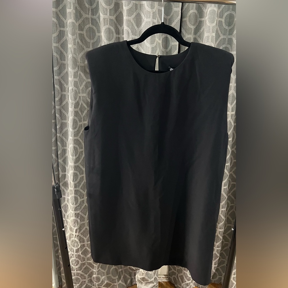Zara Black Sleeveless Dress